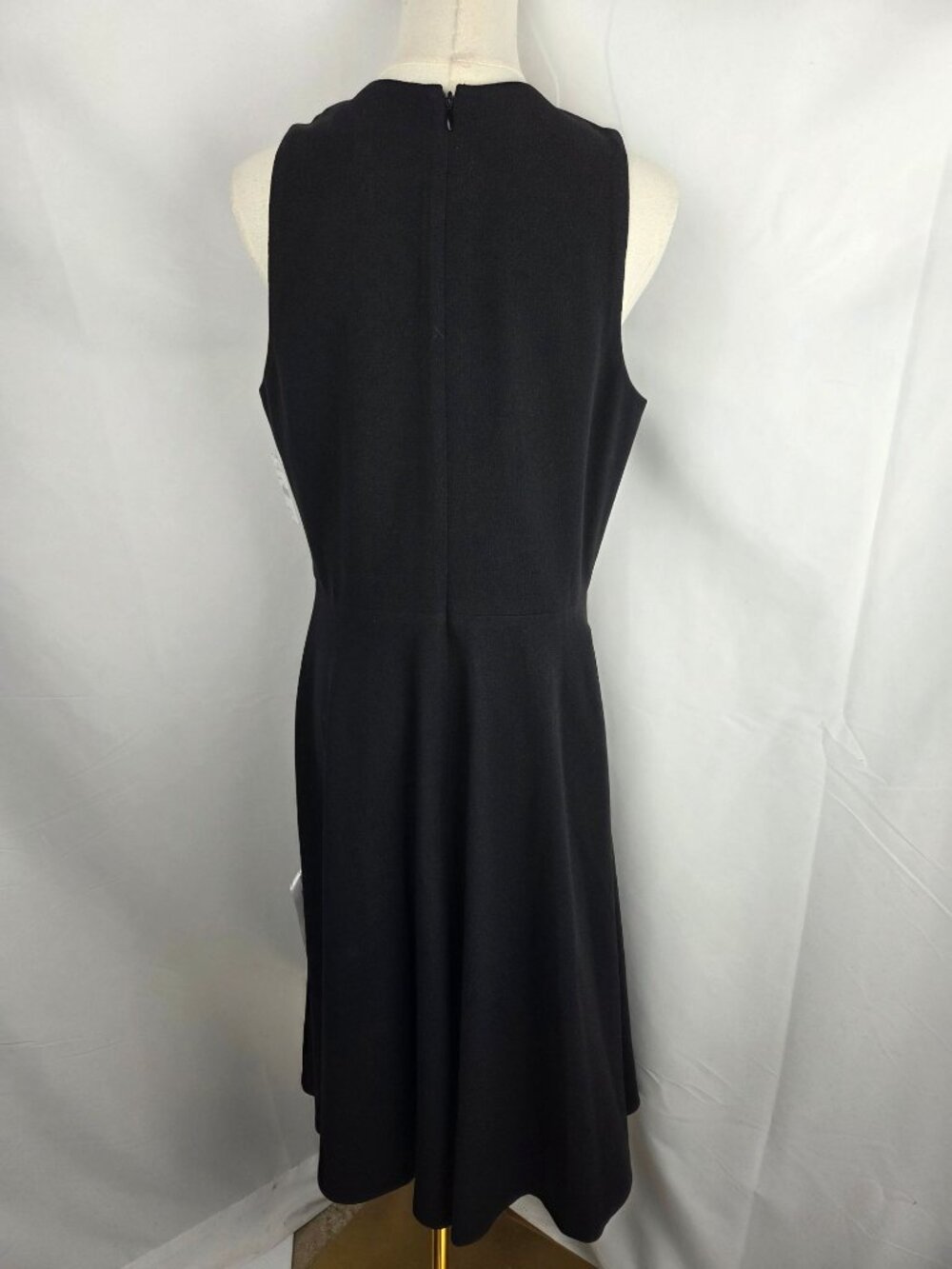 Dress The Population Catalina Crepe VNeck Black Fit & Flare Cocktail Dress L NWT - Picture 4 of 13